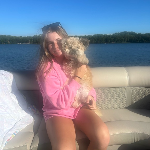 Meet your Posher, Addie - Picture 1 of 1